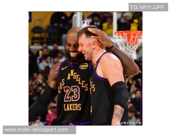 雷迪克谈东契奇与詹姆斯的影响力总冠军期待与目标随之而来